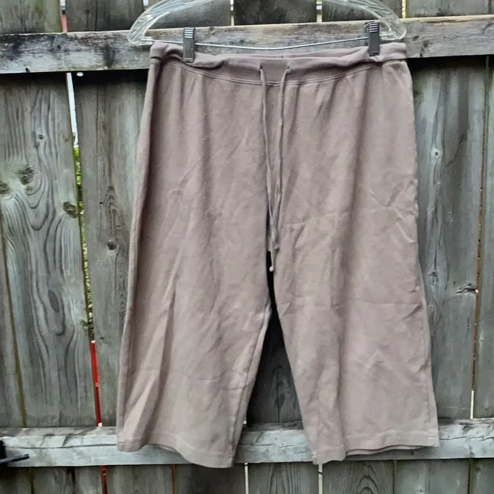 Preswick & Moore petite shorts sz. XL